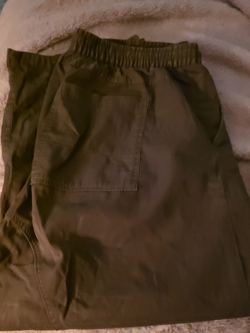 GAP Mid-Rise Twill Barrel Pants - Picture 5 of 6